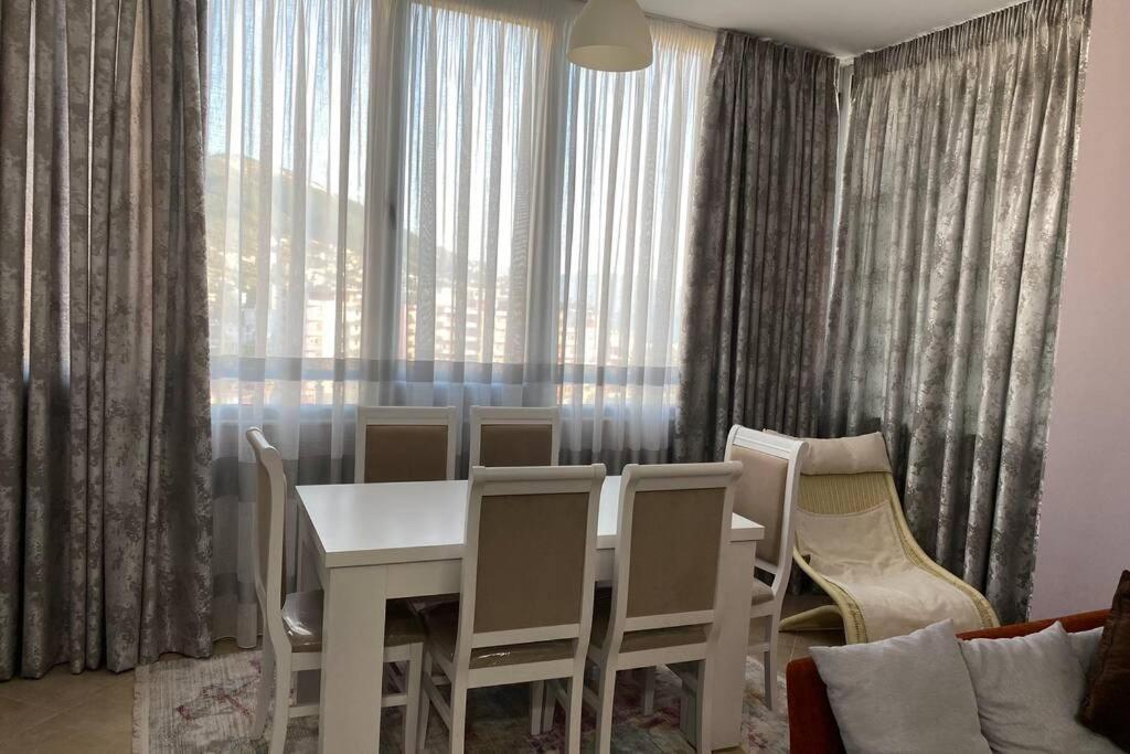 Sea Scape Apartment Vlorë Εξωτερικό φωτογραφία