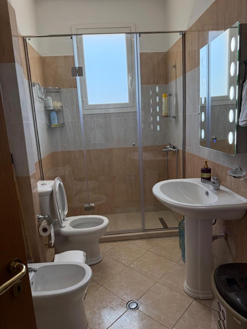 Sea Scape Apartment Vlorë Εξωτερικό φωτογραφία